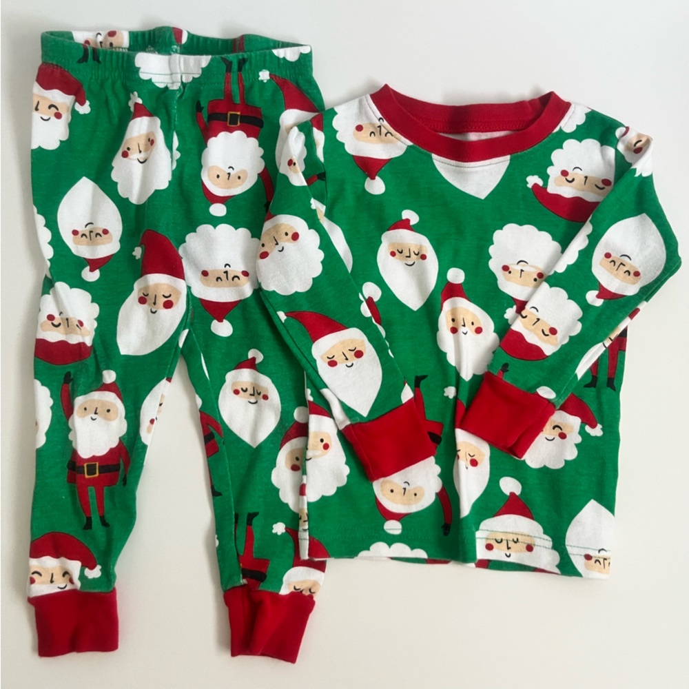CARTER’S Christmas Pajamas set of 2 - Picture 2 of 10
